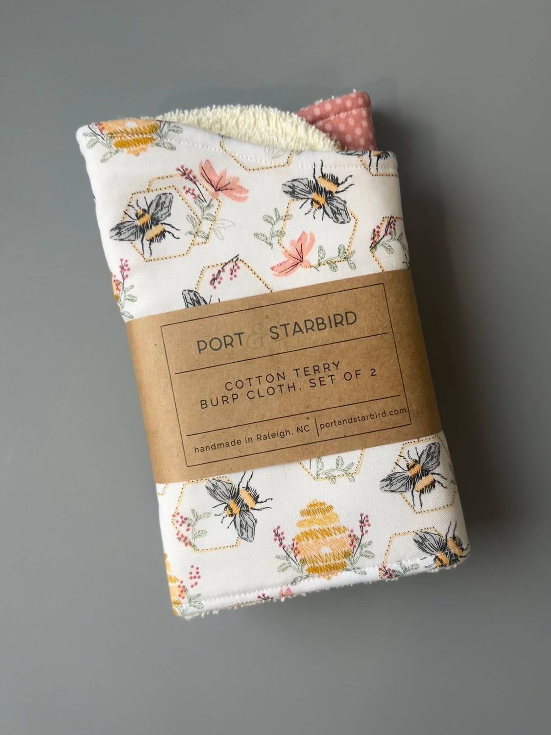 Busy Bees Burp Cloth, set of 2