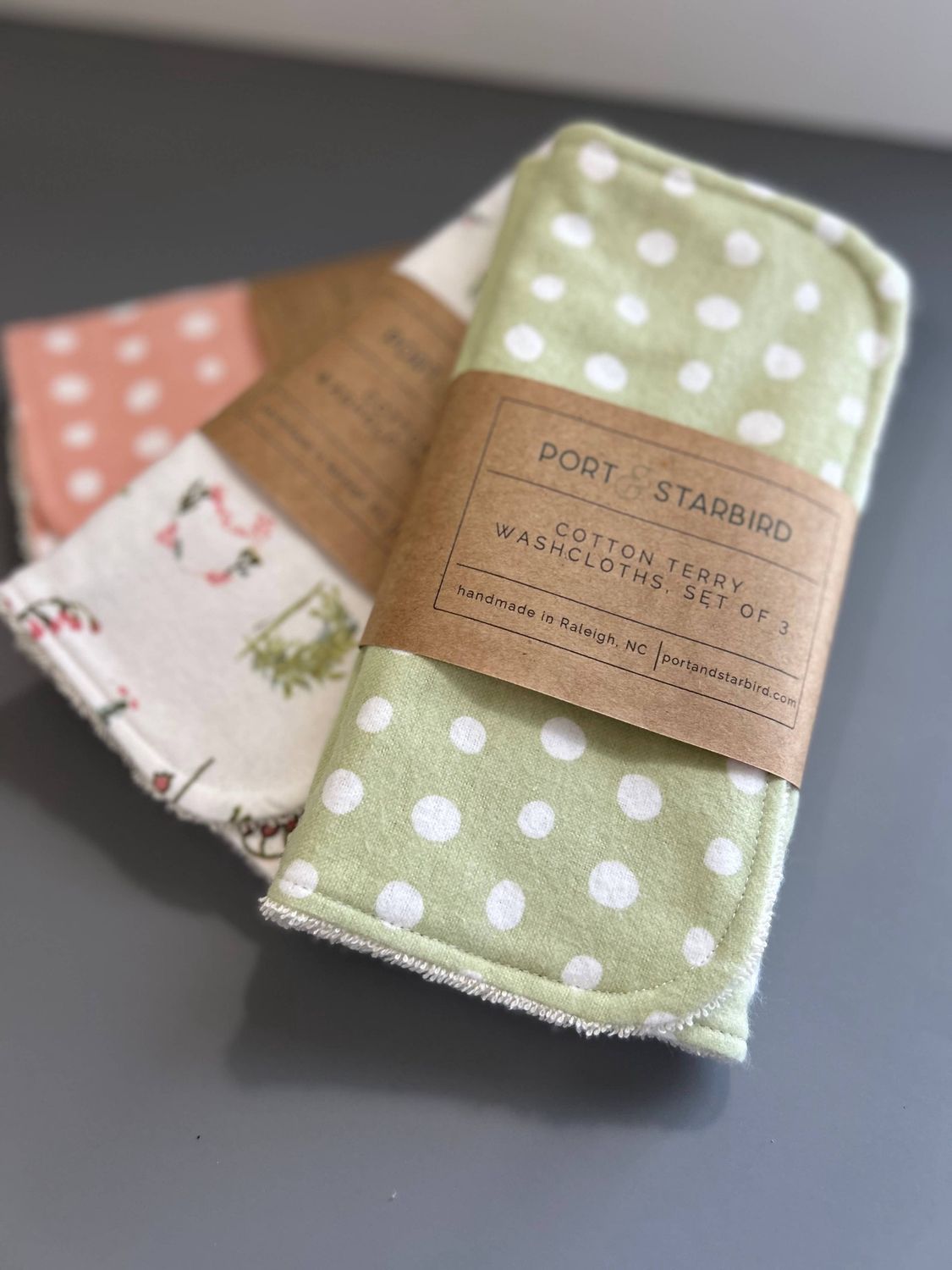 Dots on Green Cotton Flannel Terry Washcloths, set of 3