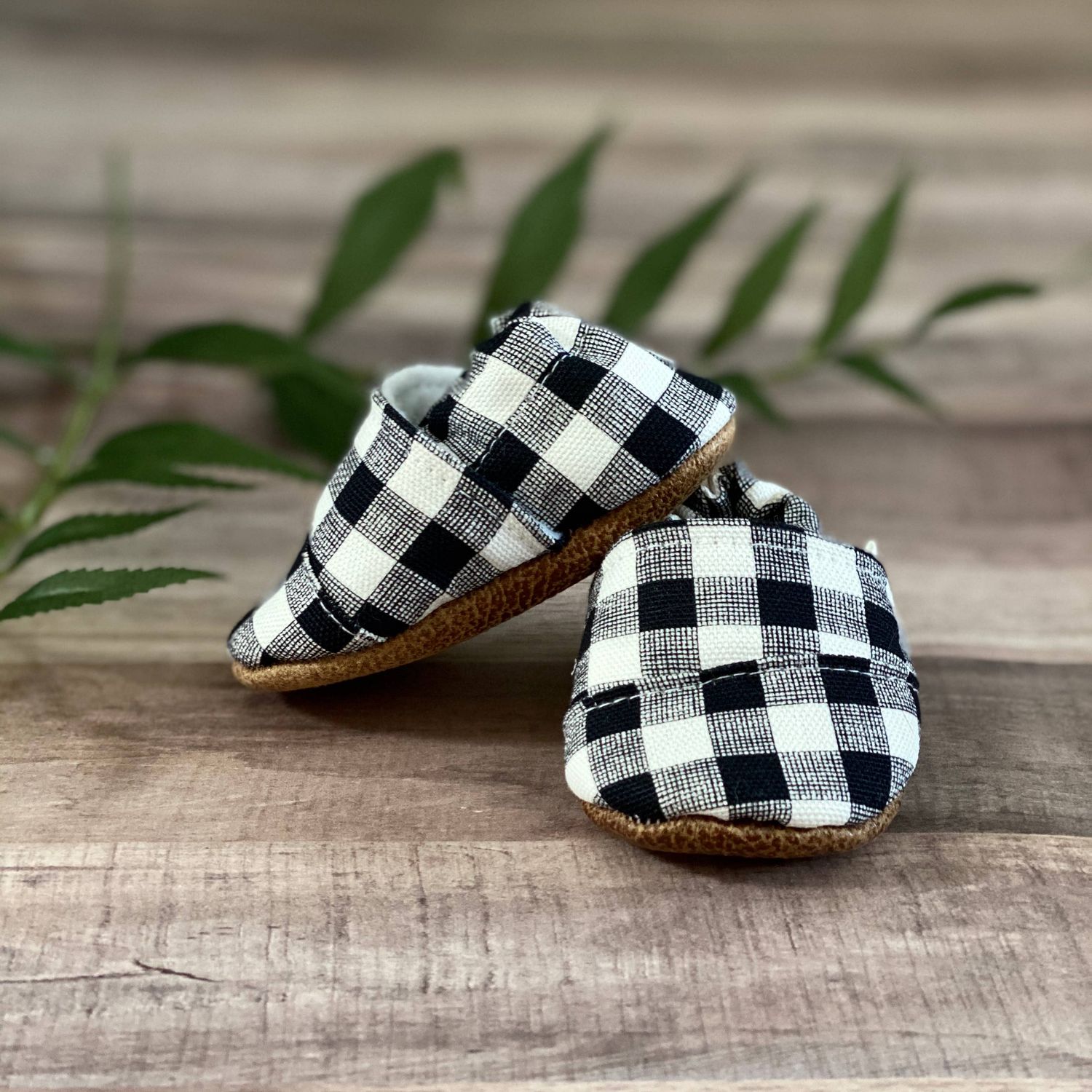 Black And White Buffalo Check Angled Moccasins, Size: 0-3 Months