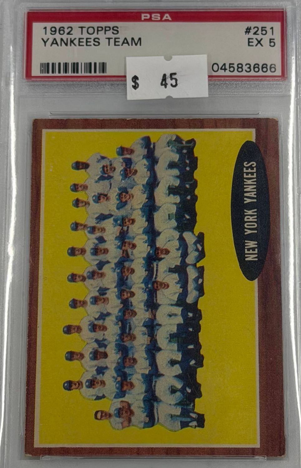 1962 Topps Yankees Team #251 PSA 5 (EX) #04583666