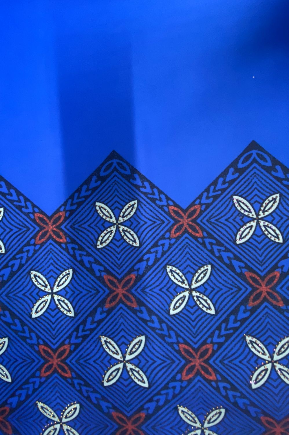 STRETCH HALF-RED/BLK ON BLU