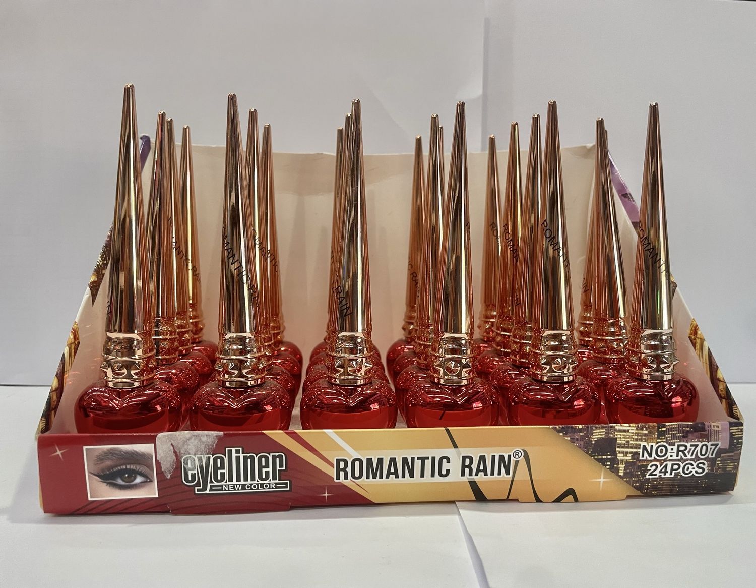 ROMANTIC RAIN - LIQUID EYELINER
