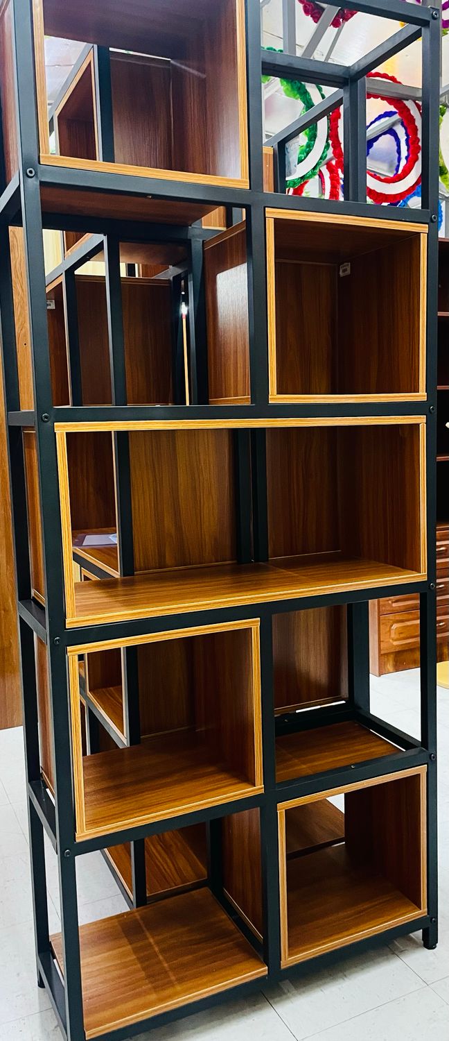 Book shelf; style: 30x80x190cm