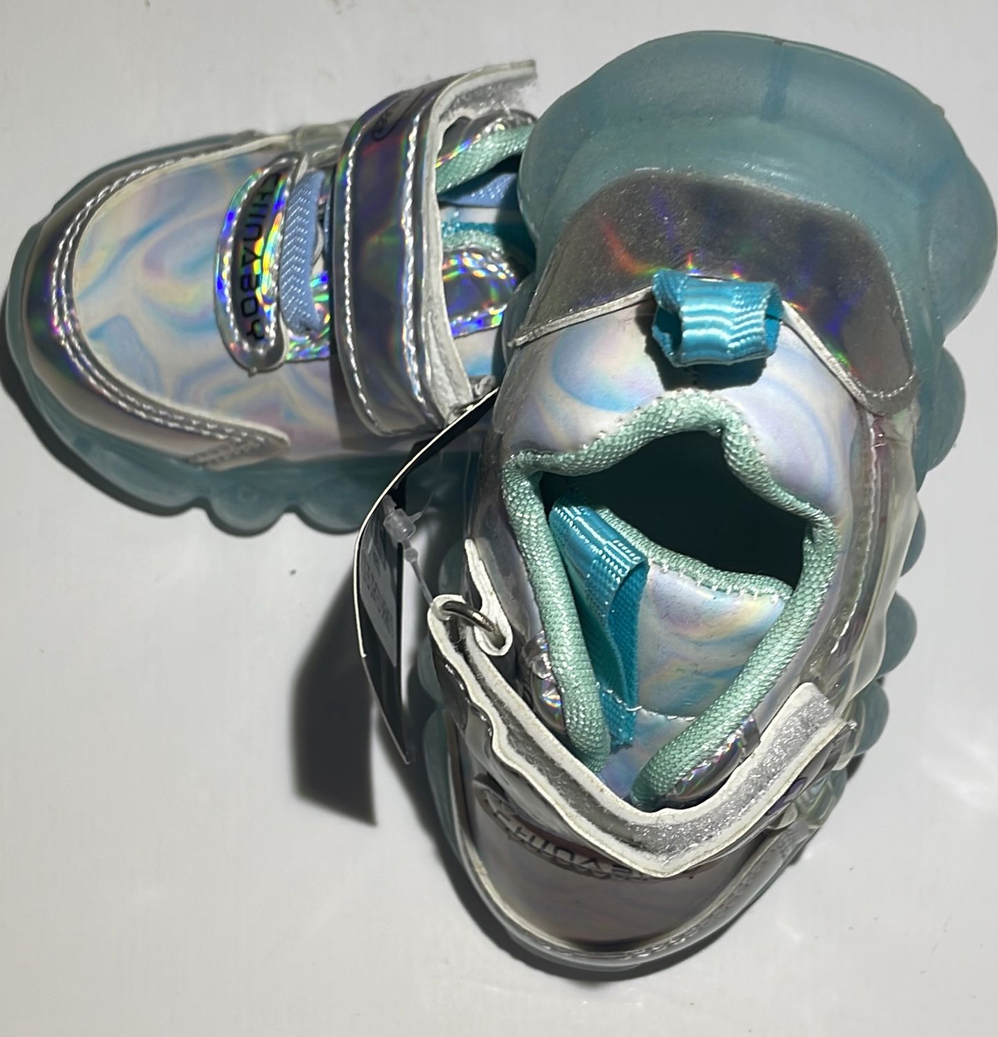 21-25 LIGHTED SNEAKERS