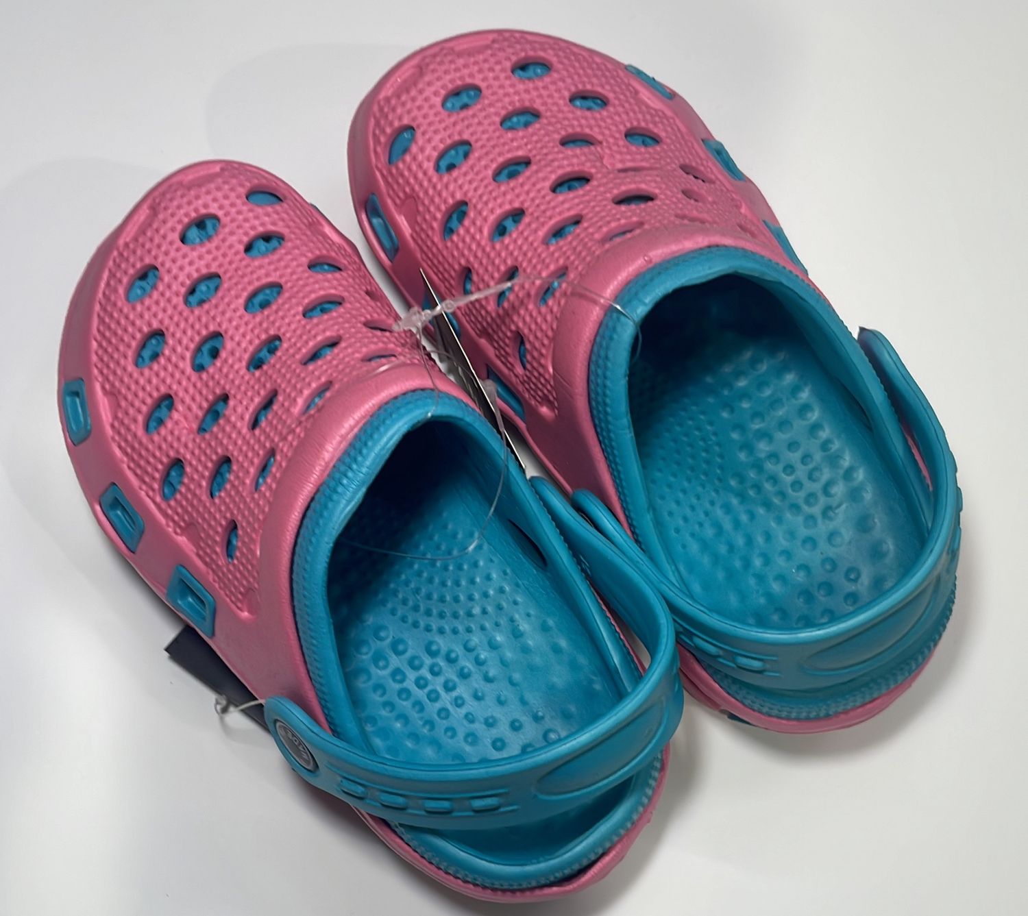 Shoes; style: crocs kids shoes asst sizes