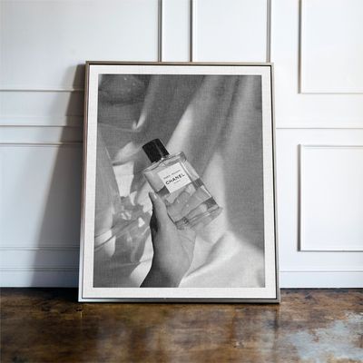 Luxury Fashion Perfume Bottle Print