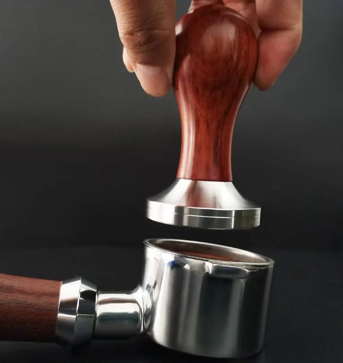 Cyrus Tamper wood 53,3 mm