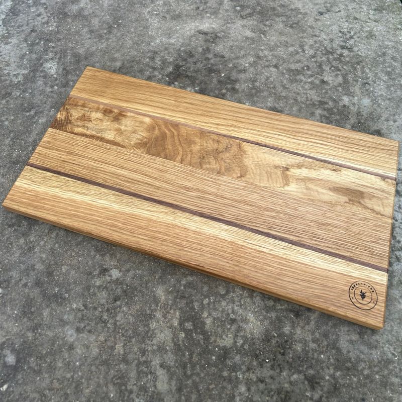 Schneidebrett Eiche mit Nuss