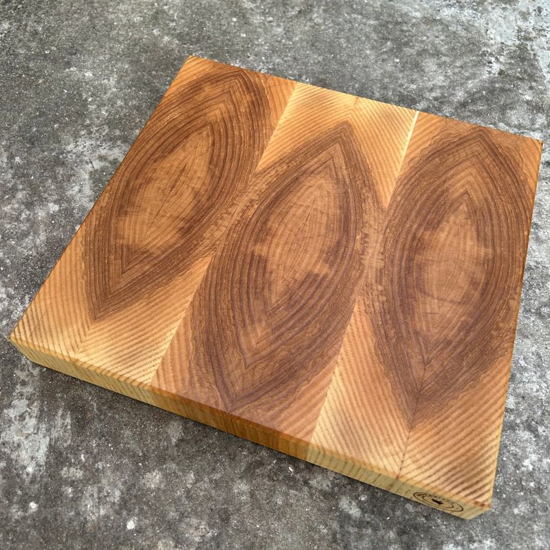 Schneidebrett Esche Stinholz