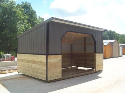 Double Stall Horse Shelter
