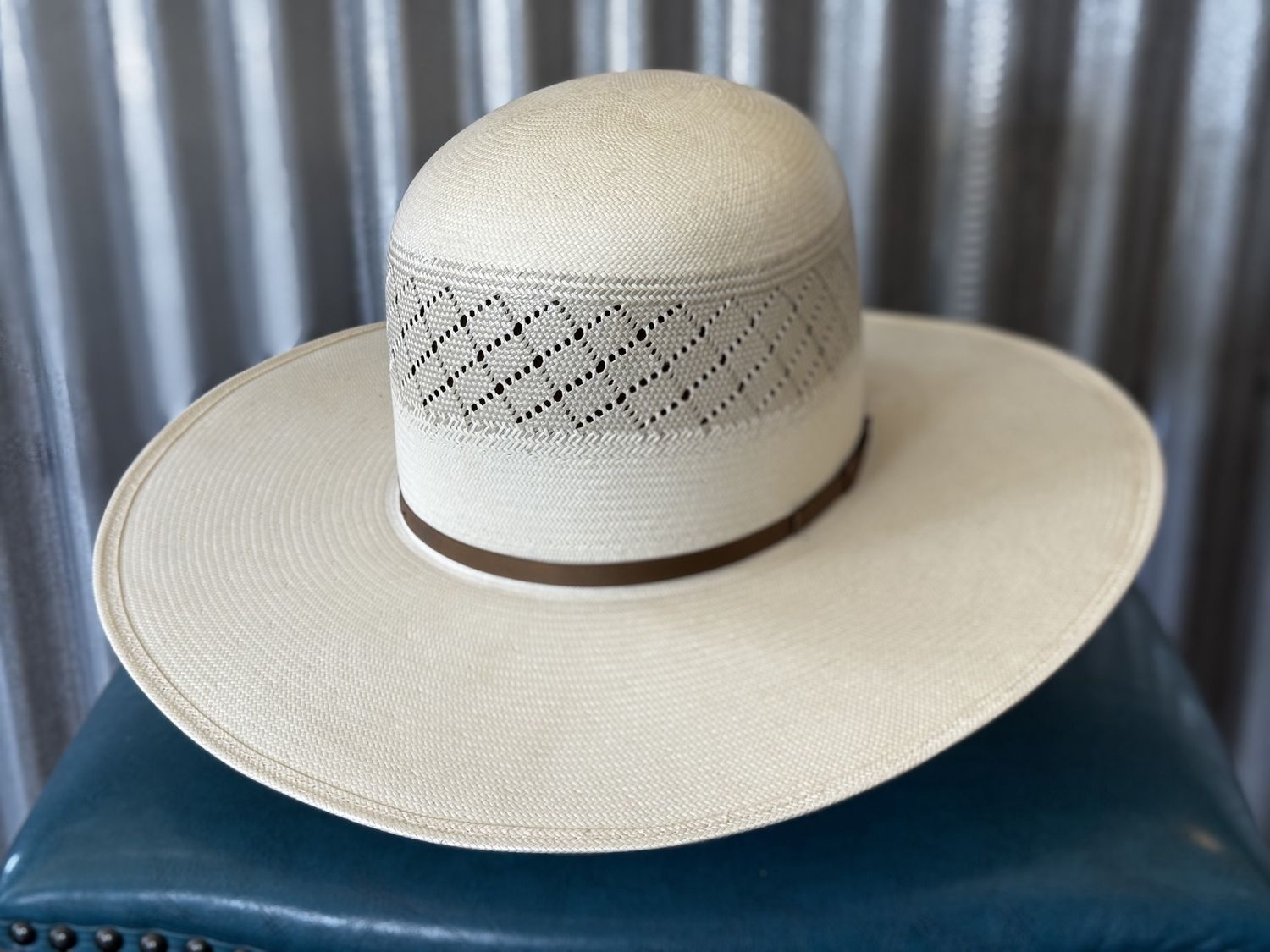 HOLLYWOOD, Size: 6 5/8, Color: Ivory