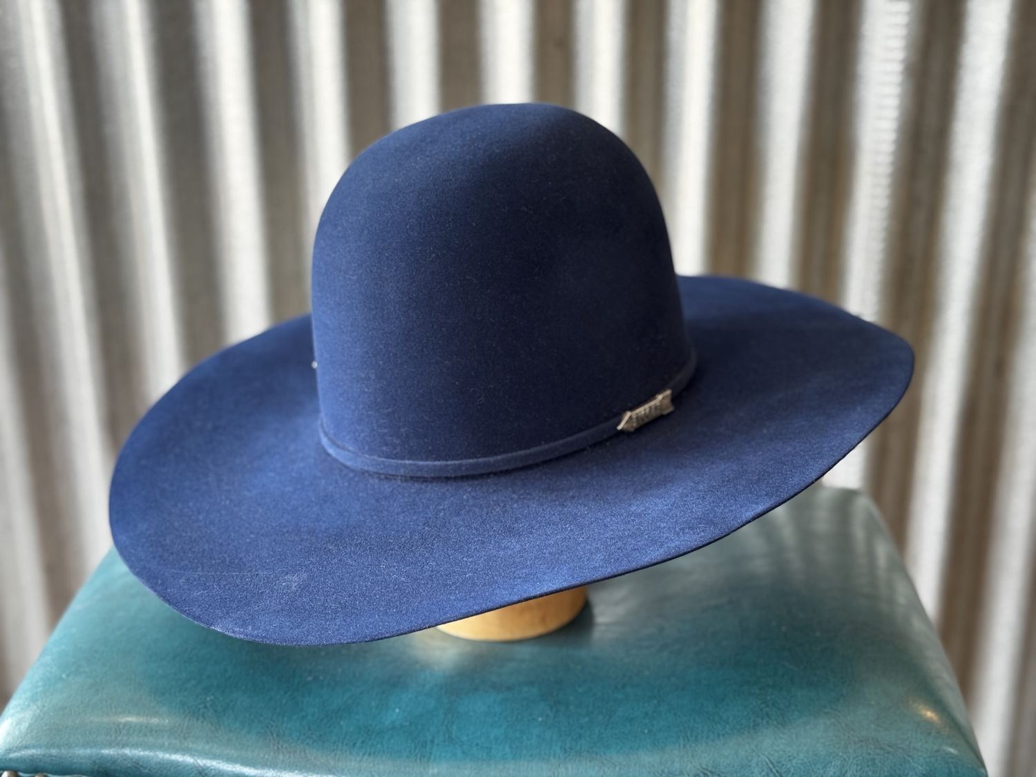 The Boss 20X, Size: 6 5/8, Color: Blue