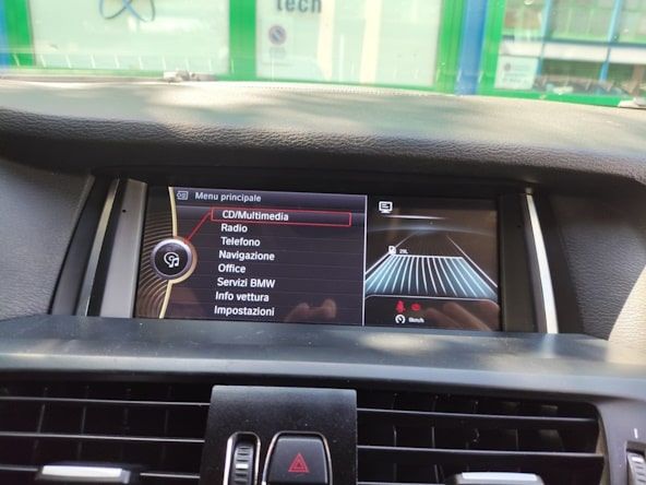 Sistema multimediale compatibile BMW X3 2011&gt;
