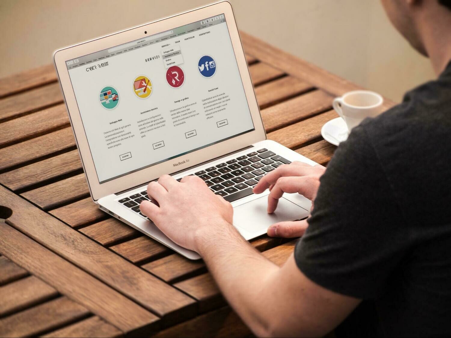 Reverse an email or website Reverse an email or website