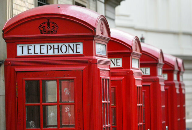 Locate telephone / emails Locate telephone / emails