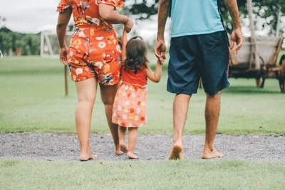 Family tracing services