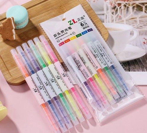 Double-headed Fluorescent Highlighter Pen