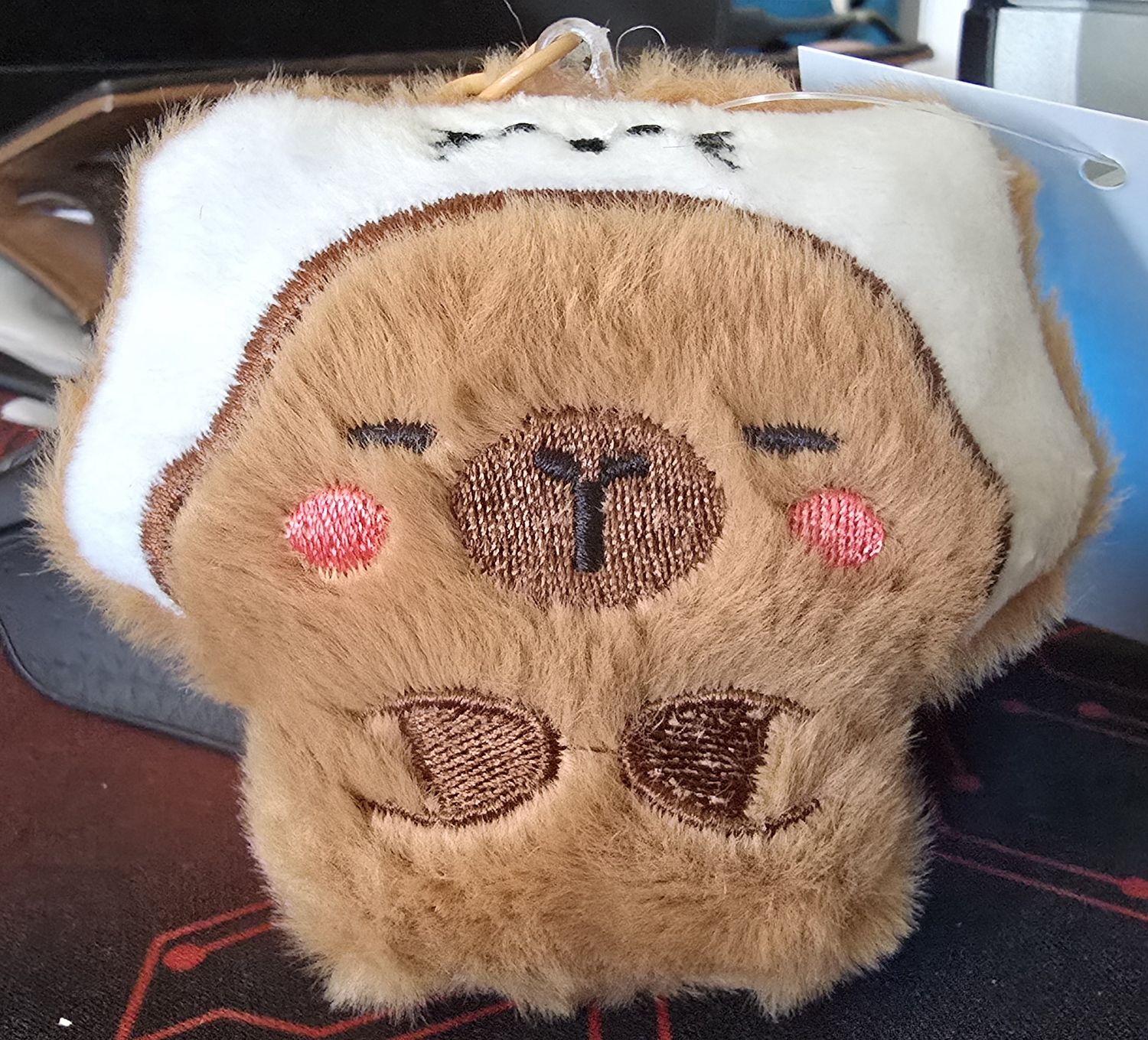 Capibara Keychain, Character: Kitty Headband