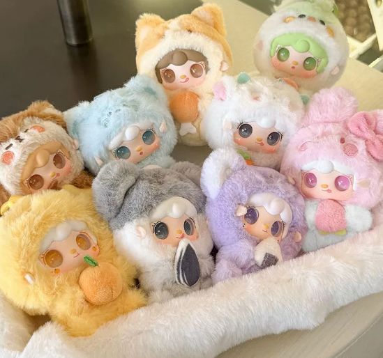 Yooki Hug Gourmet Restaurant Limited Series Vinyl Plush Blind Box