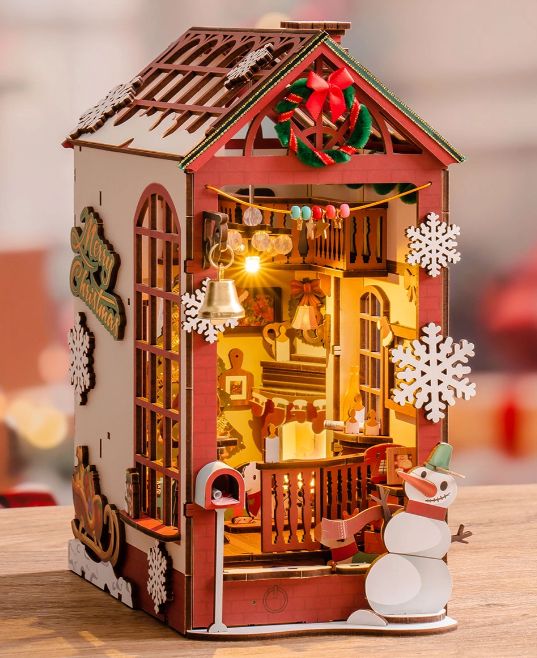 Rolife: Christmas Indoor Scene