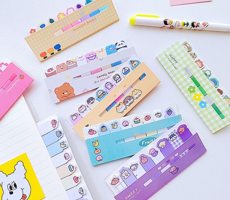 Cartoon Row Sticky Notes