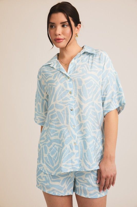 S/S Abstract Prt Button Shirt, Color: LT BLUE/WHT, Size: S