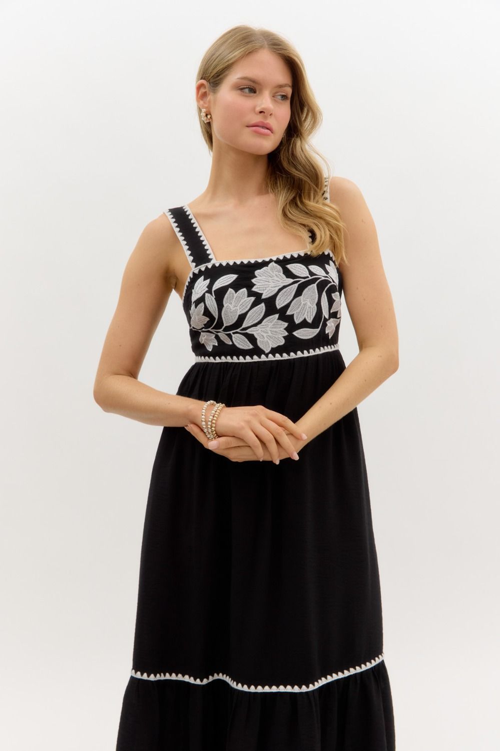 Floral Embrd Stitch Det Midi Dress, Color: BLACK, Size: S