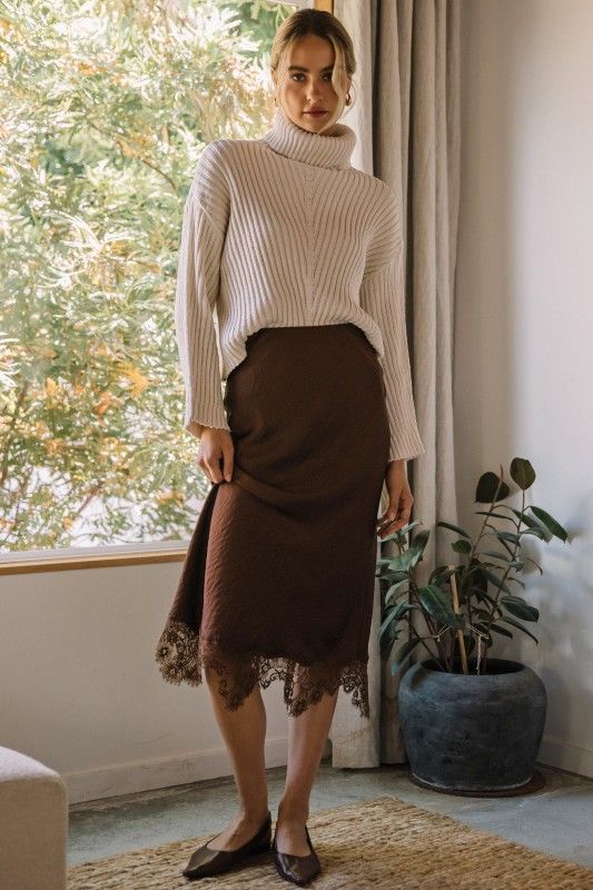 Lace Trim Midi Skirt