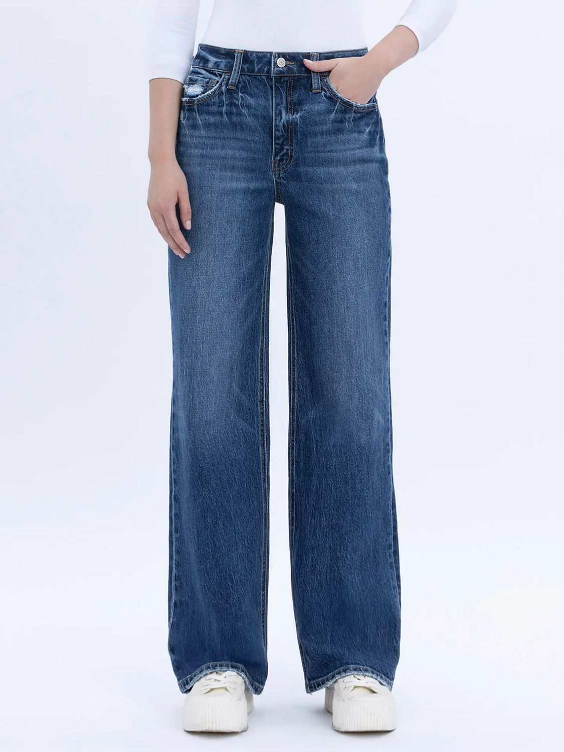90&#39;s Super High Rise Wide Leg Jeans, Color: DARK WASH, Size: 25