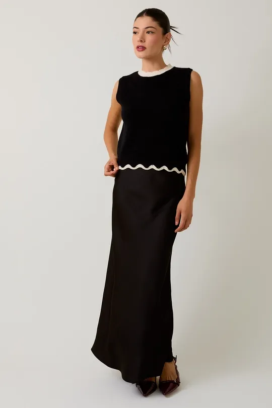Scallop Mock Neck Sleeveless Sweater Top