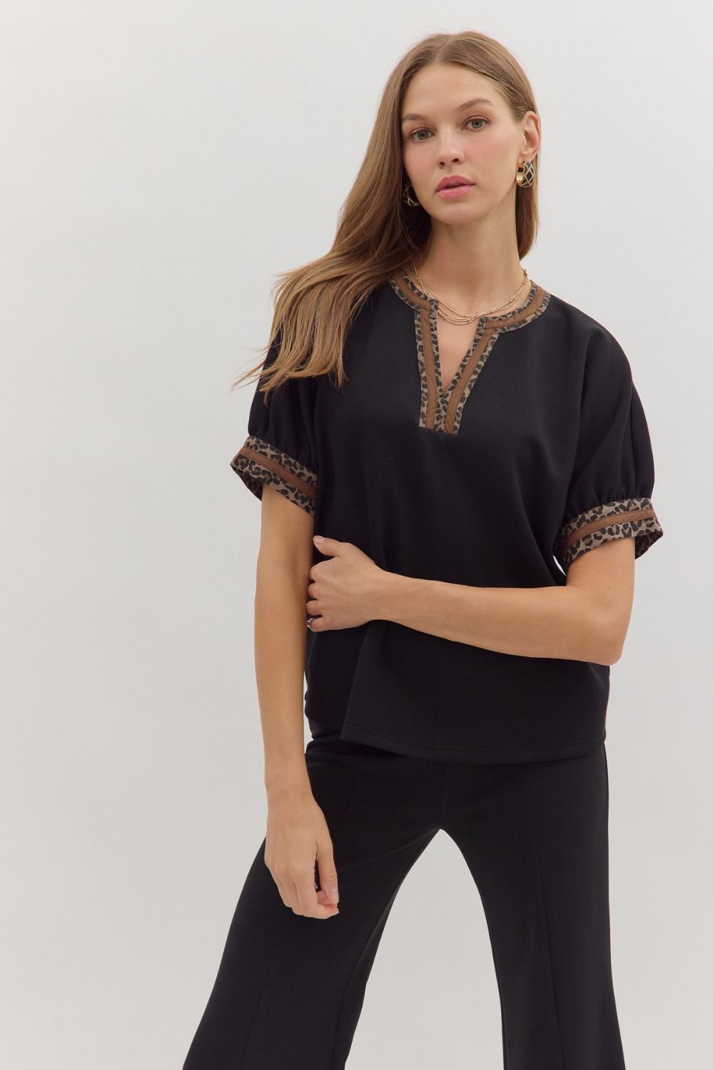 Animal Contrast Trim Vneck Top, Color: BLACK, Size: S