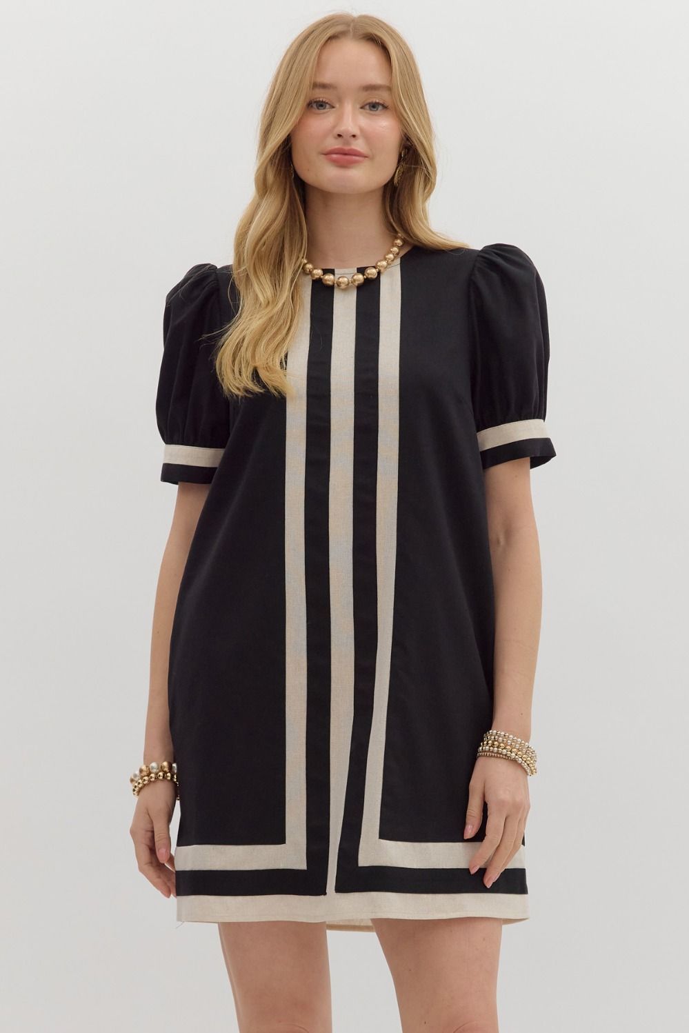 Contrast Accent S/S Shift Dress, Color: BLACK, Size: S