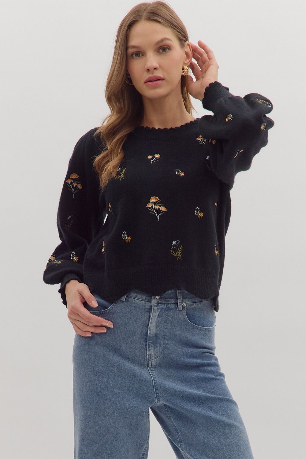 Embroidered Scallop Detail Sweater, Color: BLACK, Size: S