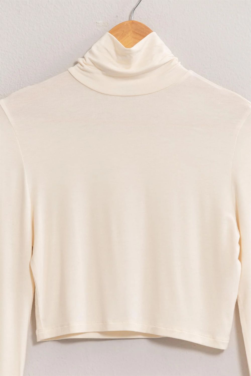 L/S Turtleneck Crop Top, Color: CREAM, Size: S