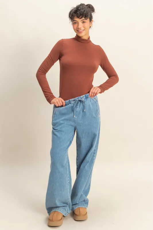 Turtleneck L/S Fitted Top