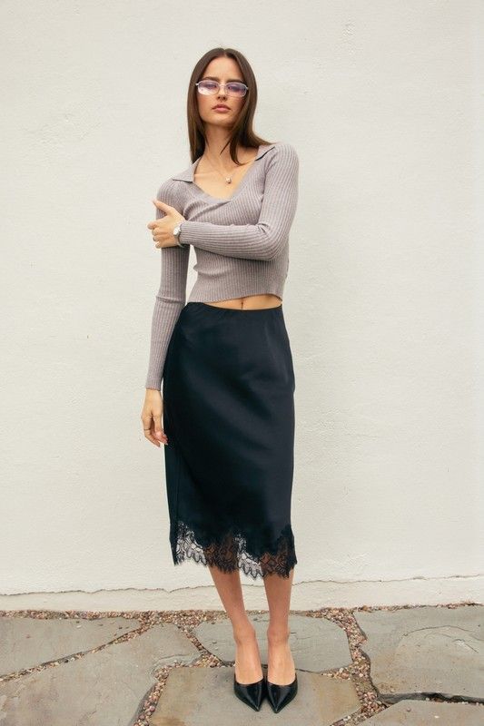 Dull Satin Lace Hem Pencil Skirt