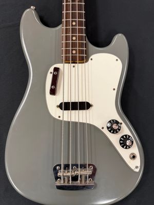 1975 Fender Musicmaster Bass – Vintage Short-Scale Mojo (USED)