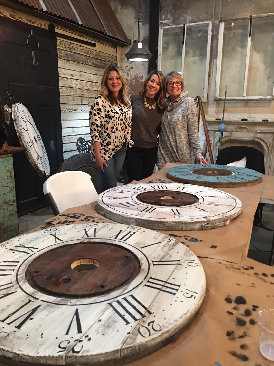 Rustic Farmhouse Clock Workshop 30"