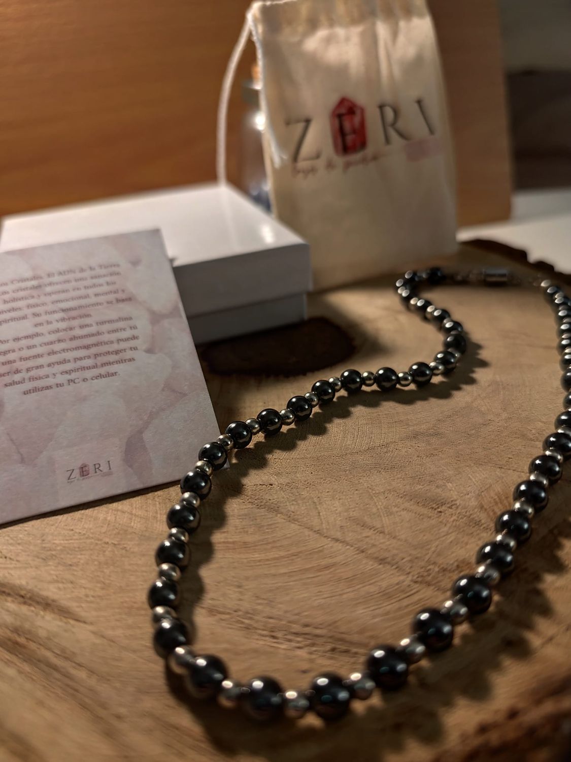 Collar de Hematita