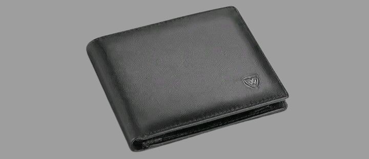 Phantom Slim Bifold Wallet