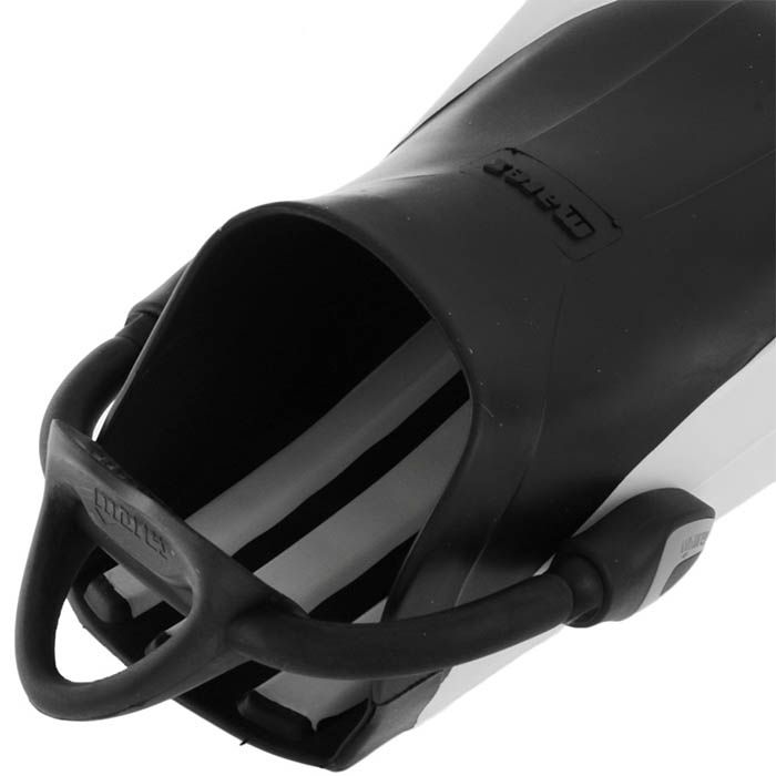 Płetwy Mares Avanti Superchannel bungee rozmiar Regular/41-43 czarne