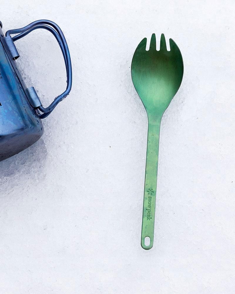 Tytanowy SPORK turystyczny Snow Peak łyżkowidelec japoński Zielony