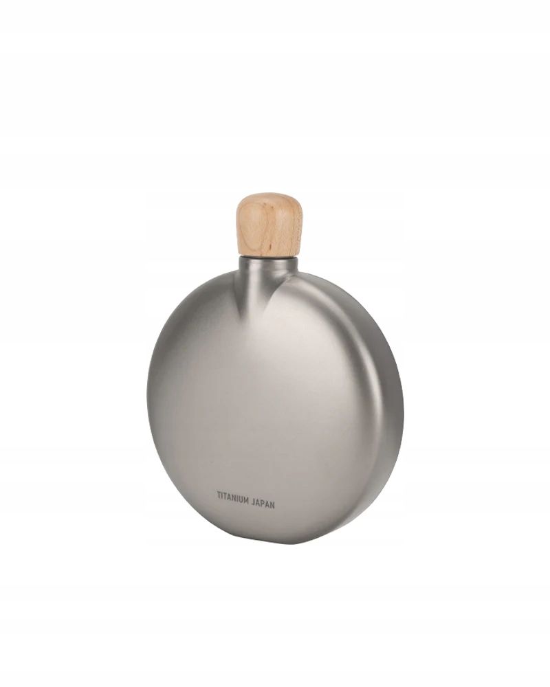 Piersiówka tytanowa okrągła Snow Peak 150 ml Japan