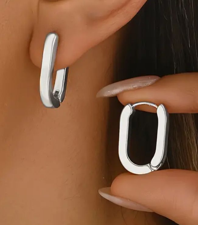 Sleek Geometric Hoop Earrings