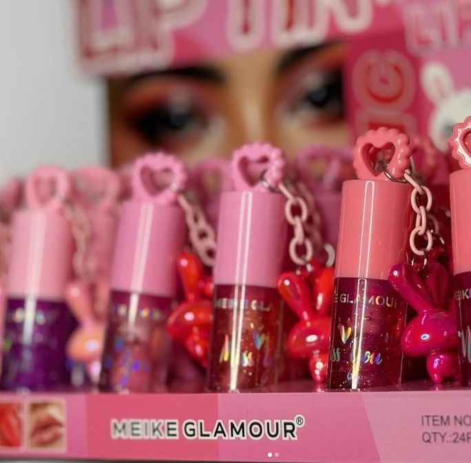 Lip Oil (Bunny Keychain)