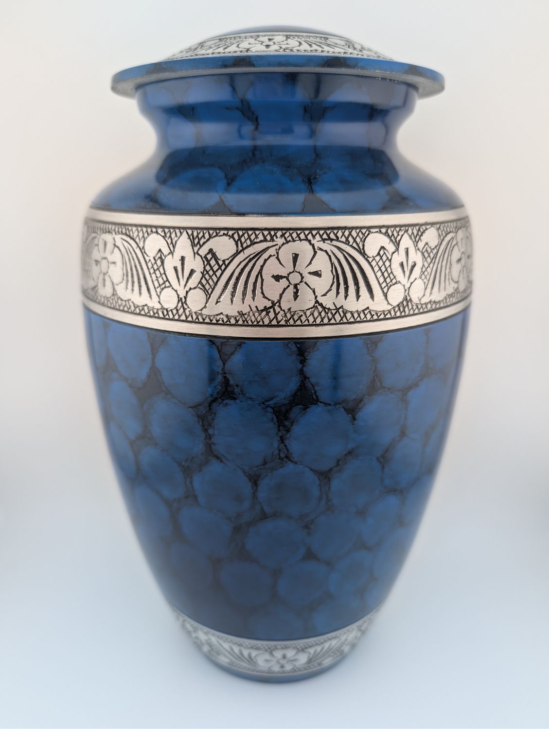 HEAVY DUTY SOLID BRASS URN STYLE 9