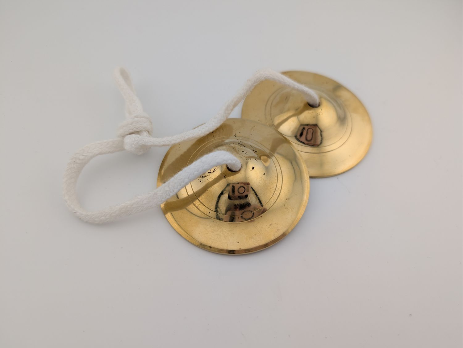 PLAIN BRASS CYMBALS 2.75