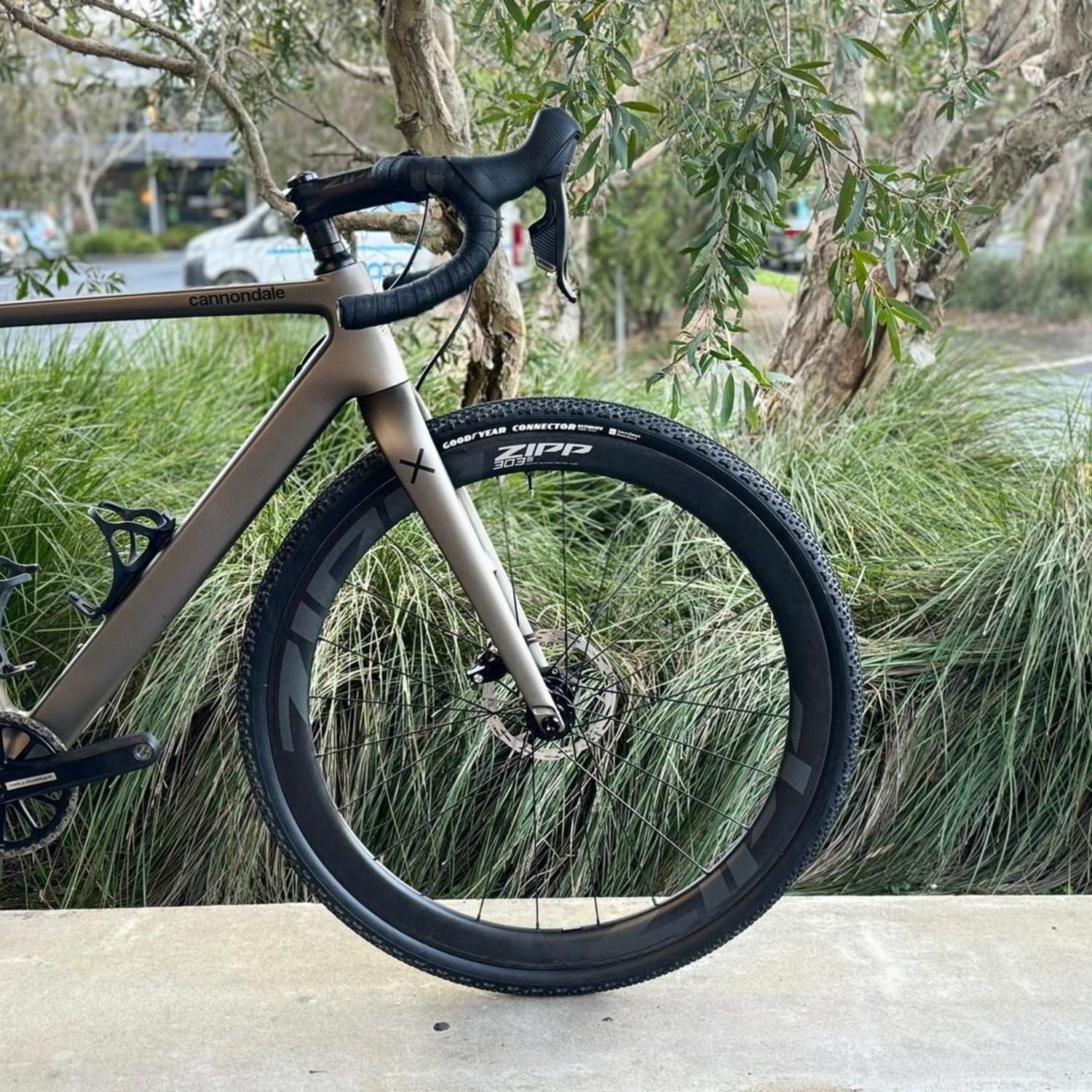 CANNONDALE SUPER SIX EVO SE W/ RIVAL &amp; ZIPP 303S 54