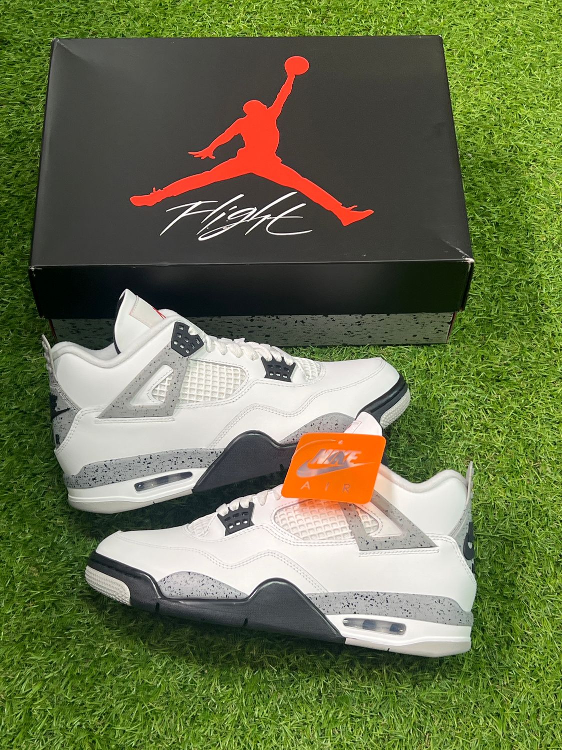 BRAND NEW AIR JORDAN 4 &quot;WHITE CEMENT&quot; SIZE 9.5