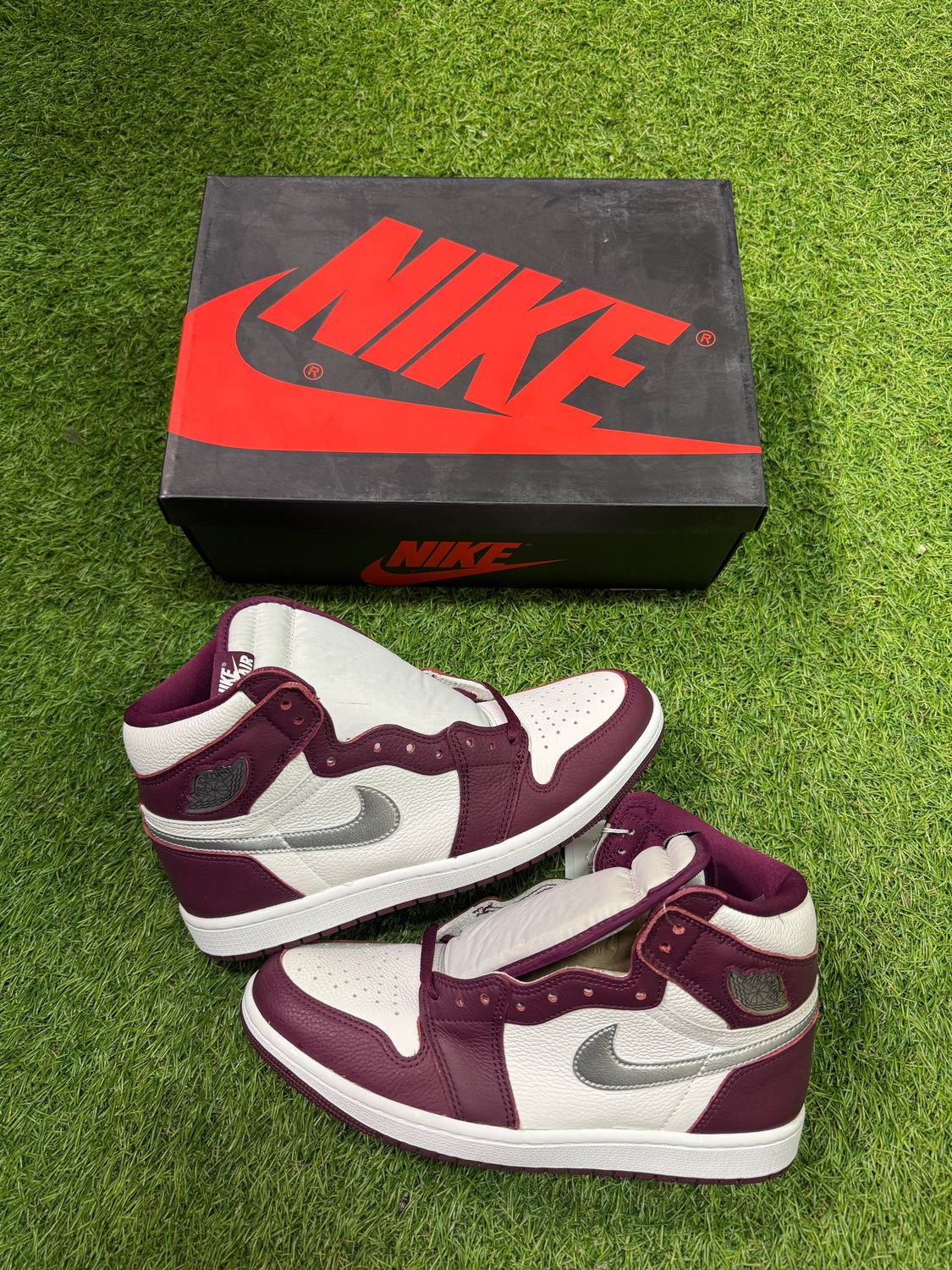 BRAND NEW AIR JORDAN 1 &quot;BORDEAUX&quot; SIZE 8.5